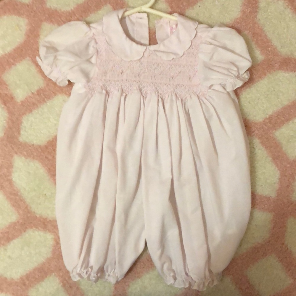 Pale pink bubble